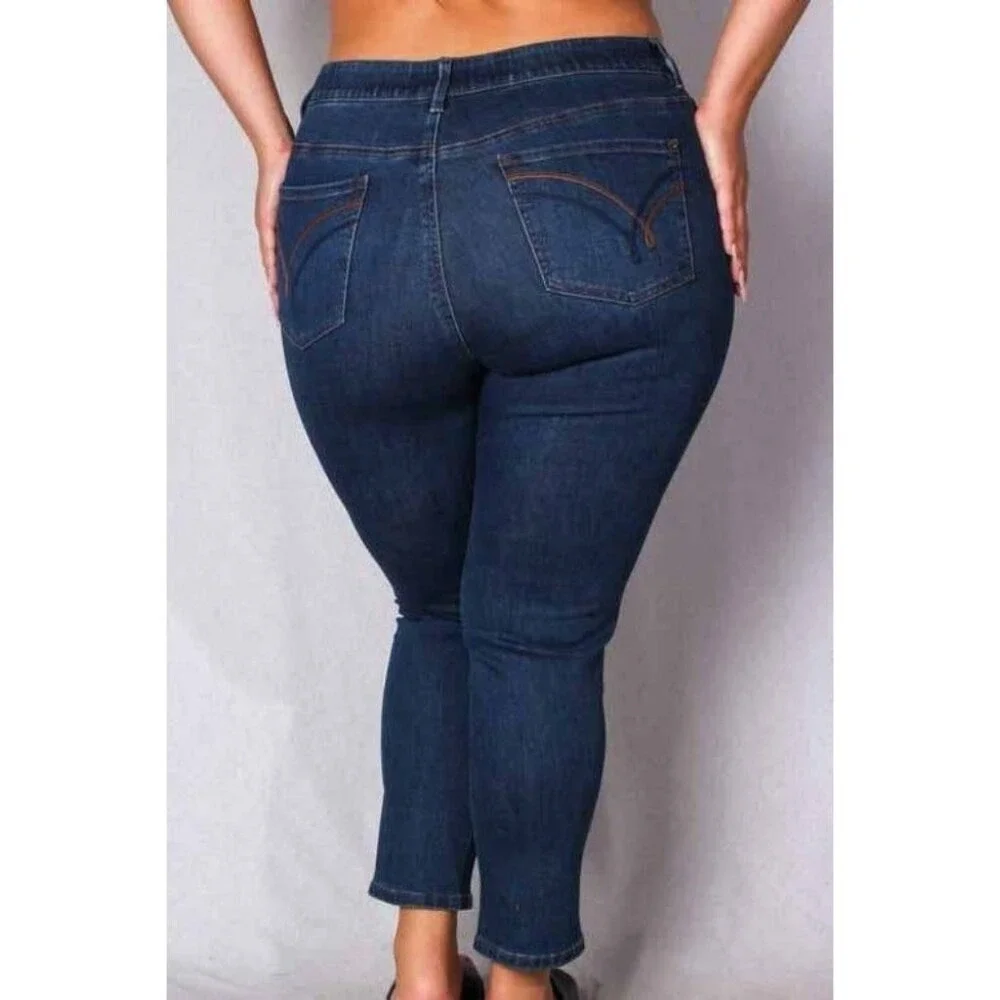 Womens Plus Mid Rise Skinny Leg Denim Jeans Size 18 - Picture 9 of 9